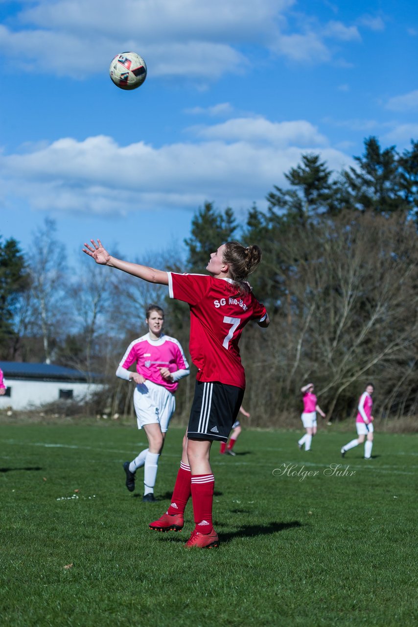 Bild 263 - Frauen SG Nie-Bar - PTSV Kiel : Ergebnis: 3:3